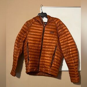 Mountain Hardwear Ghost whisperer down puffer